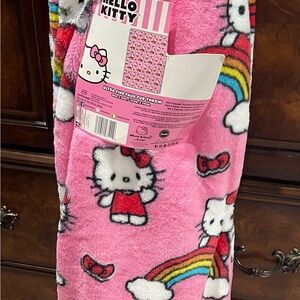 Northwest Pink Faux Fur Throw Blanket